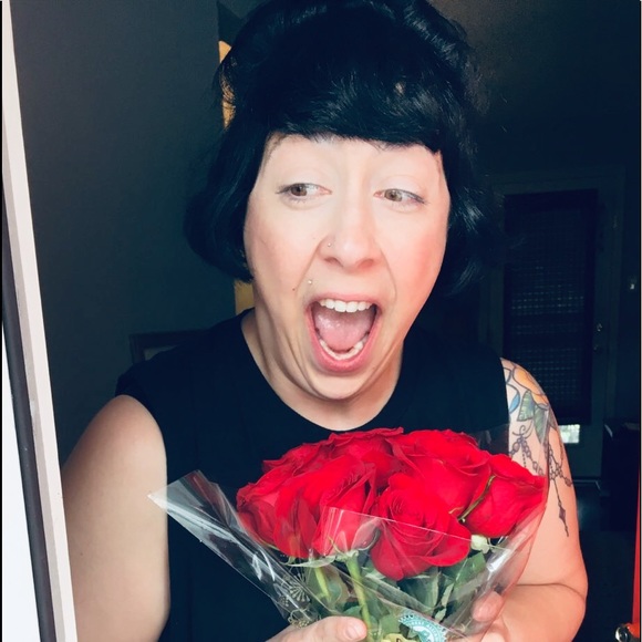 Hi, I’m Dee Dee! - Picture 1 of 8